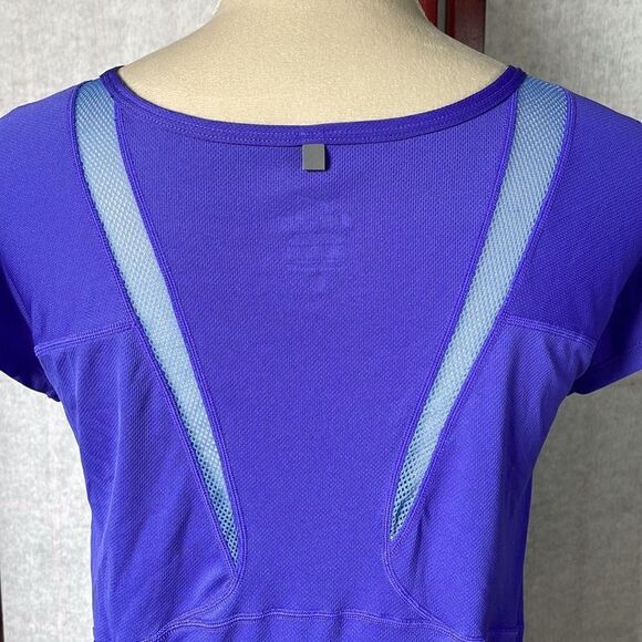 Nike Dri-Fit Purple Athletic Tee with Mesh Accents (Size: Small) - Picture 9 of 11